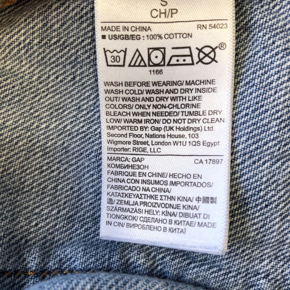 GAP OVERALLS VINTAGE STYLE DISTRESSED CROPPED - Picture 5 of 5